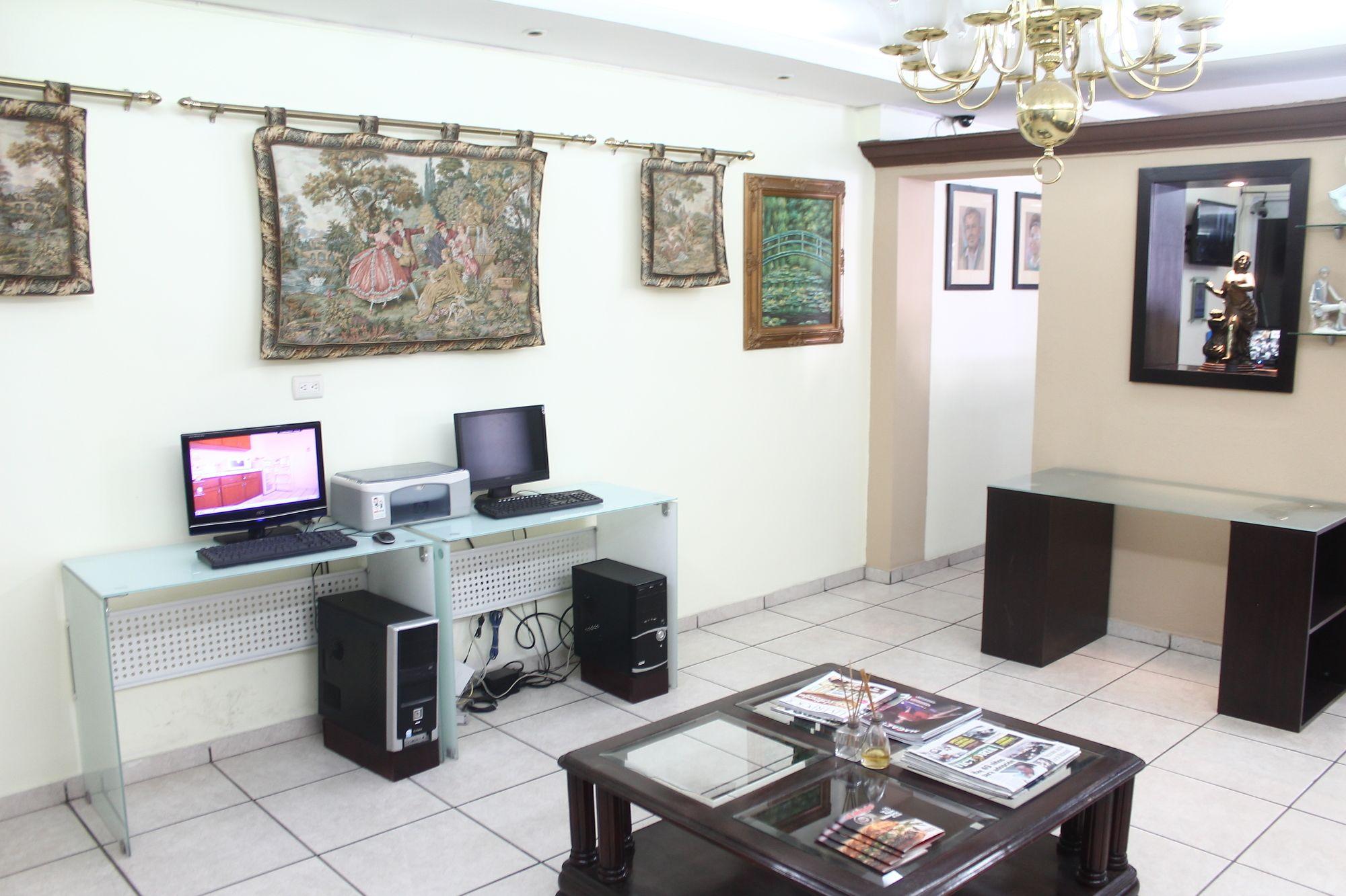 Hotel Rincon Real Suites Дуранґ Екстер'єр фото