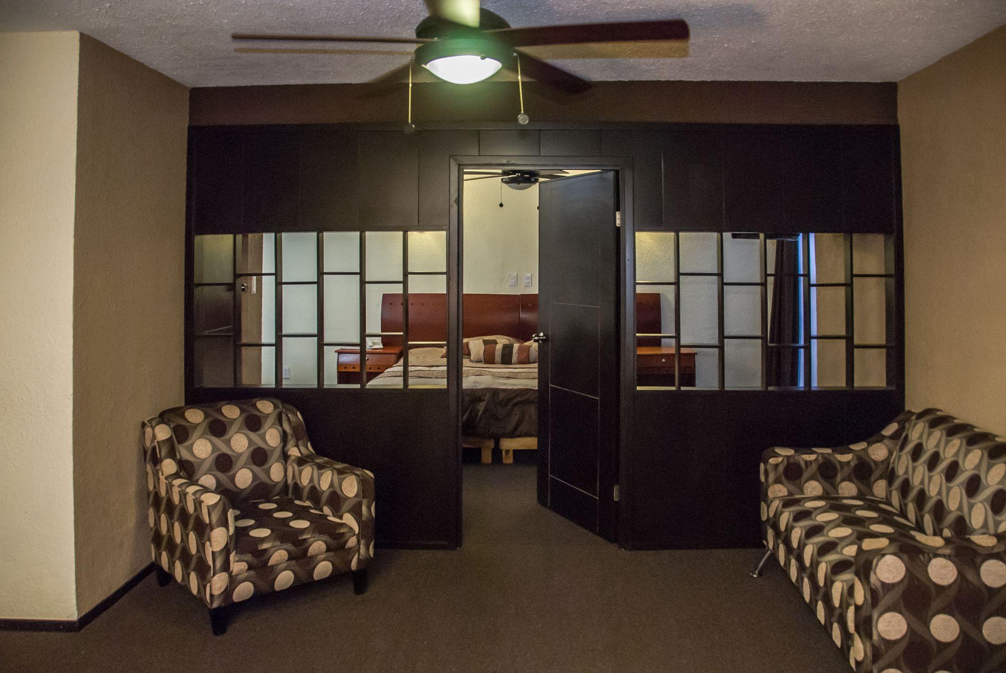 Hotel Rincon Real Suites Дуранґ Екстер'єр фото