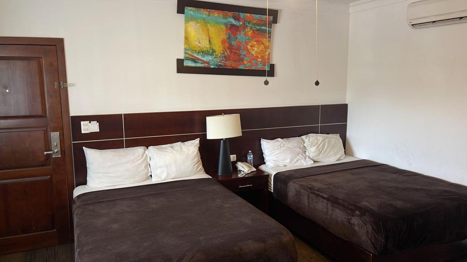 Hotel Rincon Real Suites Дуранґ Екстер'єр фото