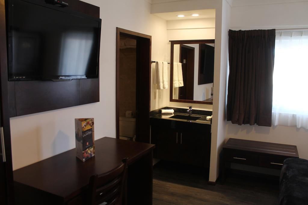 Hotel Rincon Real Suites Дуранґ Екстер'єр фото