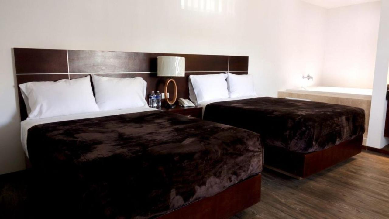 Hotel Rincon Real Suites Дуранґ Екстер'єр фото