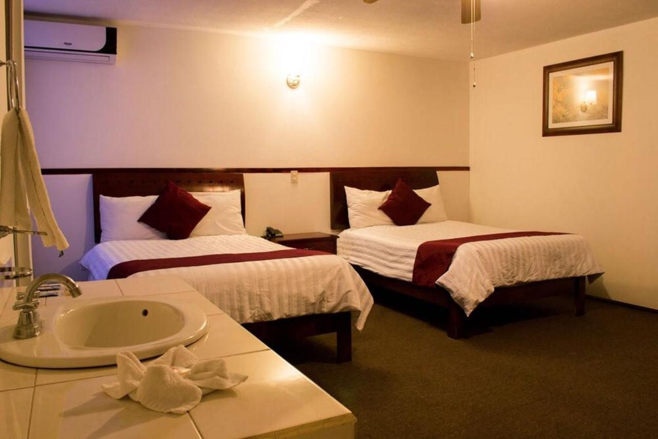 Hotel Rincon Real Suites Дуранґ Екстер'єр фото