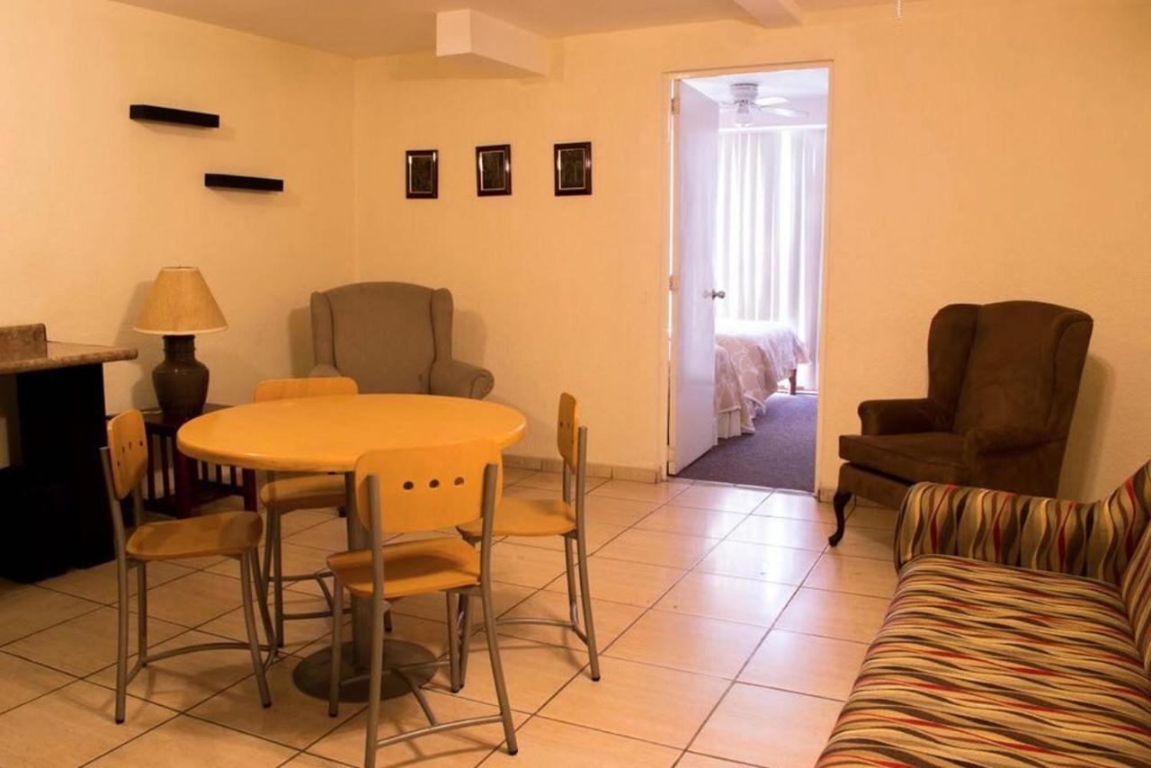 Hotel Rincon Real Suites Дуранґ Екстер'єр фото